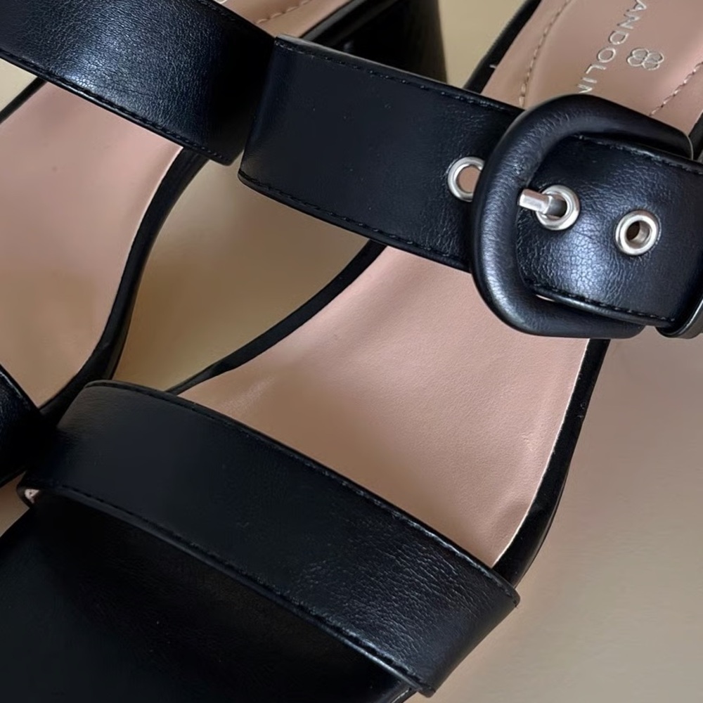 Bandolino Women’s Leather Black Size: 7.5 Buckle Heeled Mules - Picture 8 of 11
